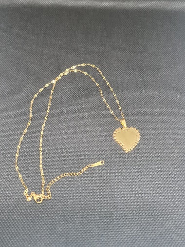 HEART NECKLACE