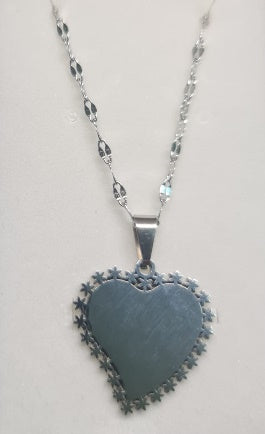HEART NECKLACE