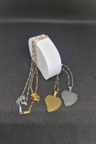 HEART NECKLACE